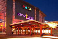 Первый кинотеатр KinoStar открылся 19 сентября 2003 года в торгово-развлекательном комплексе "МЕГА"