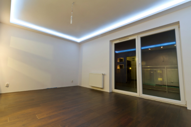 Как подсветить потолок светодиодной лентой